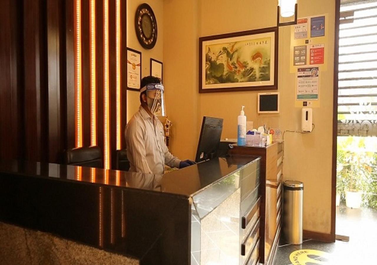 Istay Hotels Infantry Road Bangalore Extérieur photo